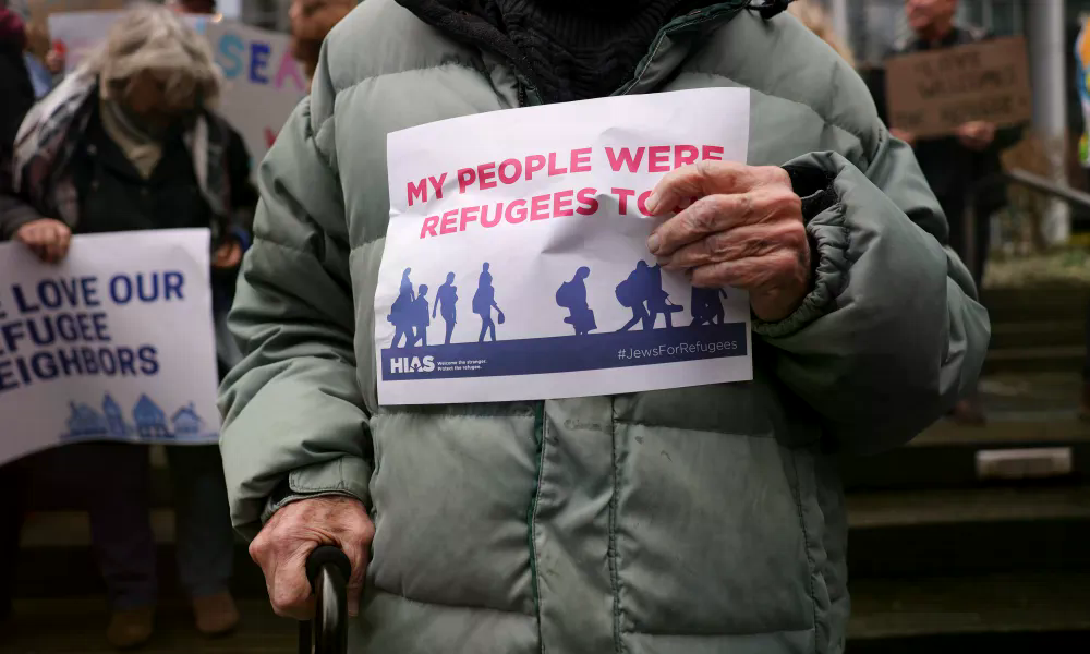 Trump announces lowest refugee admission cap in US history at 7,500