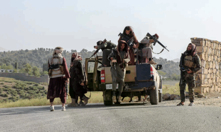 Pakistan, Afghanistan claim dozens of casualties in border clashes