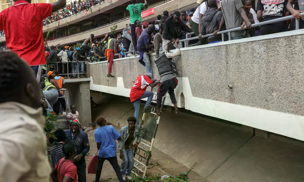 At least 2 killed as police in Kenya fire shots to disperse Odinga mourners