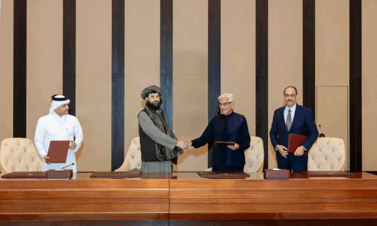 Pakistan says five soldiers and 25 fighters killed in Afghan border clashes