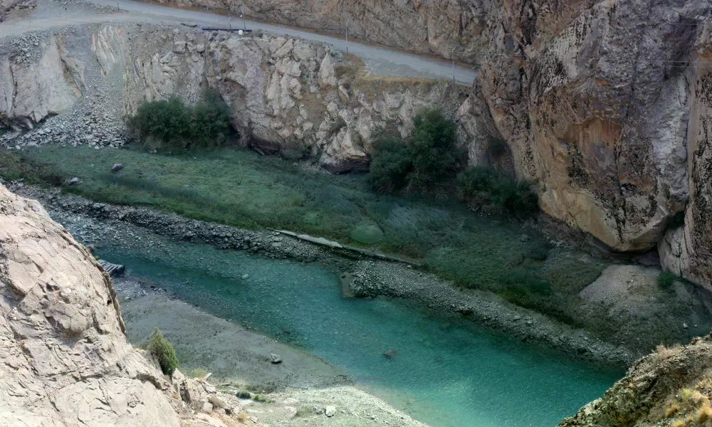 Drinking water in Tehran could run dry in two weeks, Iranian official says