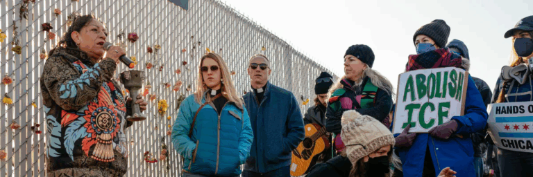 Immigration Agents Cause Chaos In Chicago Suburb as New Report Documents ‘Pattern of Extreme Brutality’